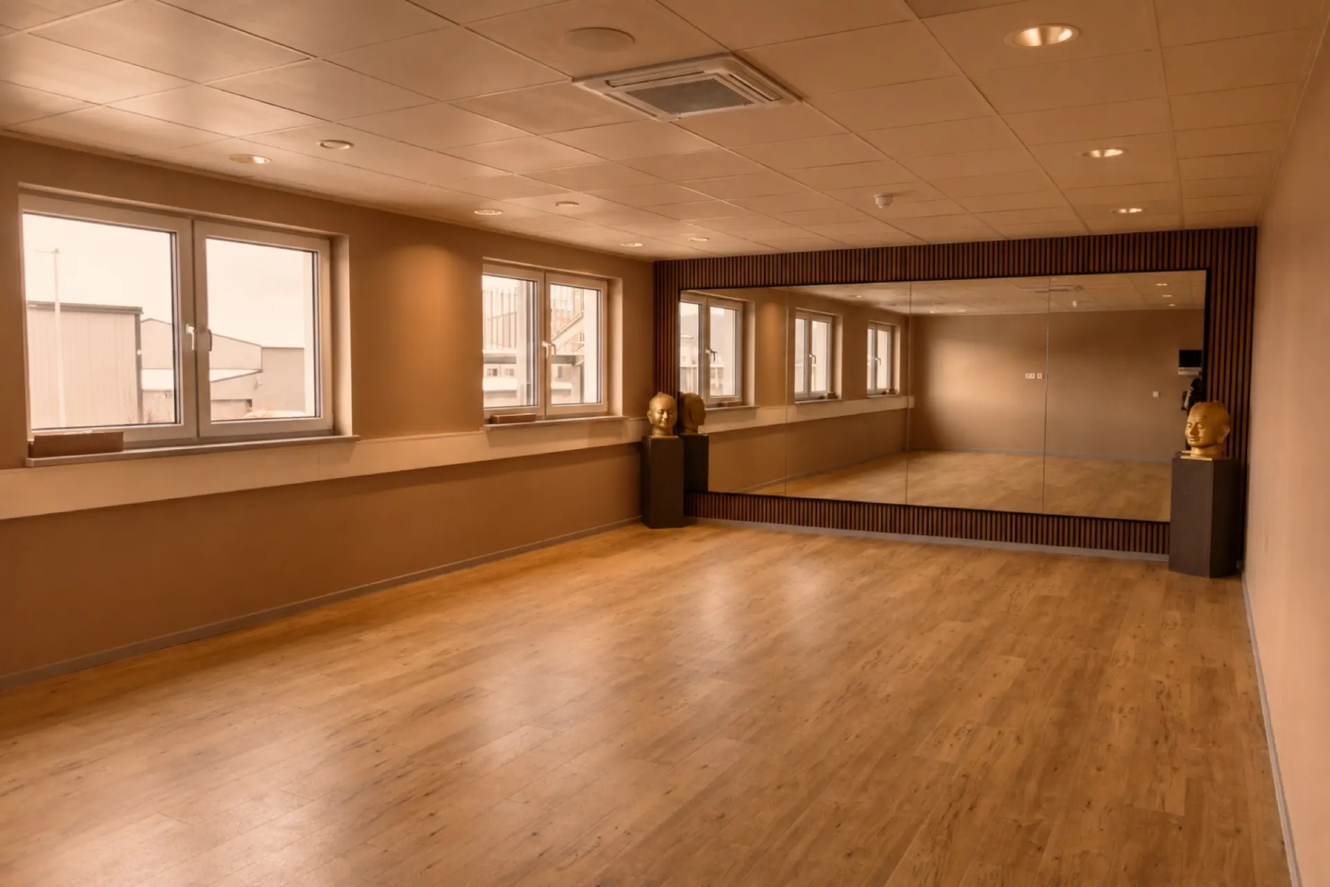 Yoga- und Bewegungsraum der LUMA Homebase